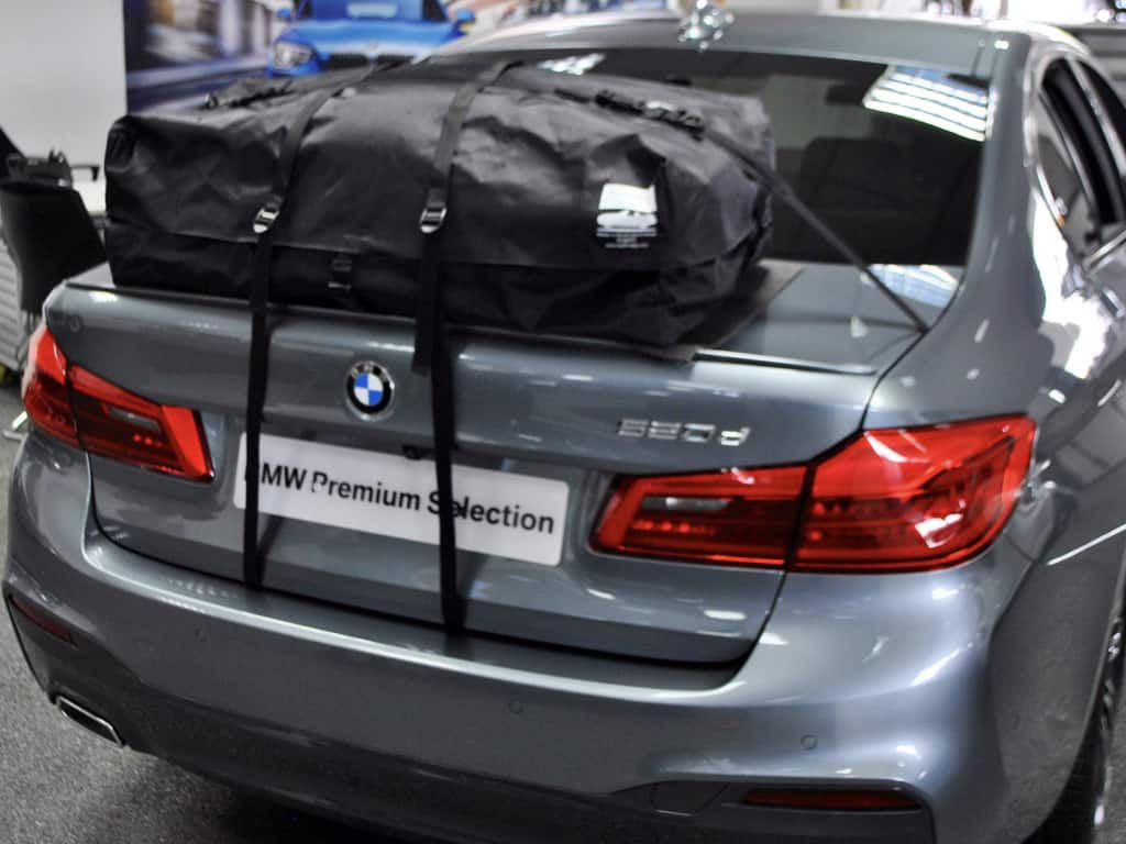 Berline BMW série 5 coffre de toit - alternative unique